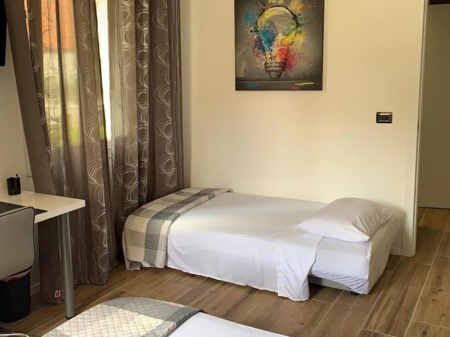 Nibu Appartamenti - Appartamento Centrale Comodo A Tutto, Anche A Villa Chiara Casalecchio Di Reno Buitenkant foto