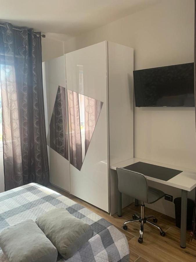 Nibu Appartamenti - Appartamento Centrale Comodo A Tutto, Anche A Villa Chiara Casalecchio Di Reno Buitenkant foto